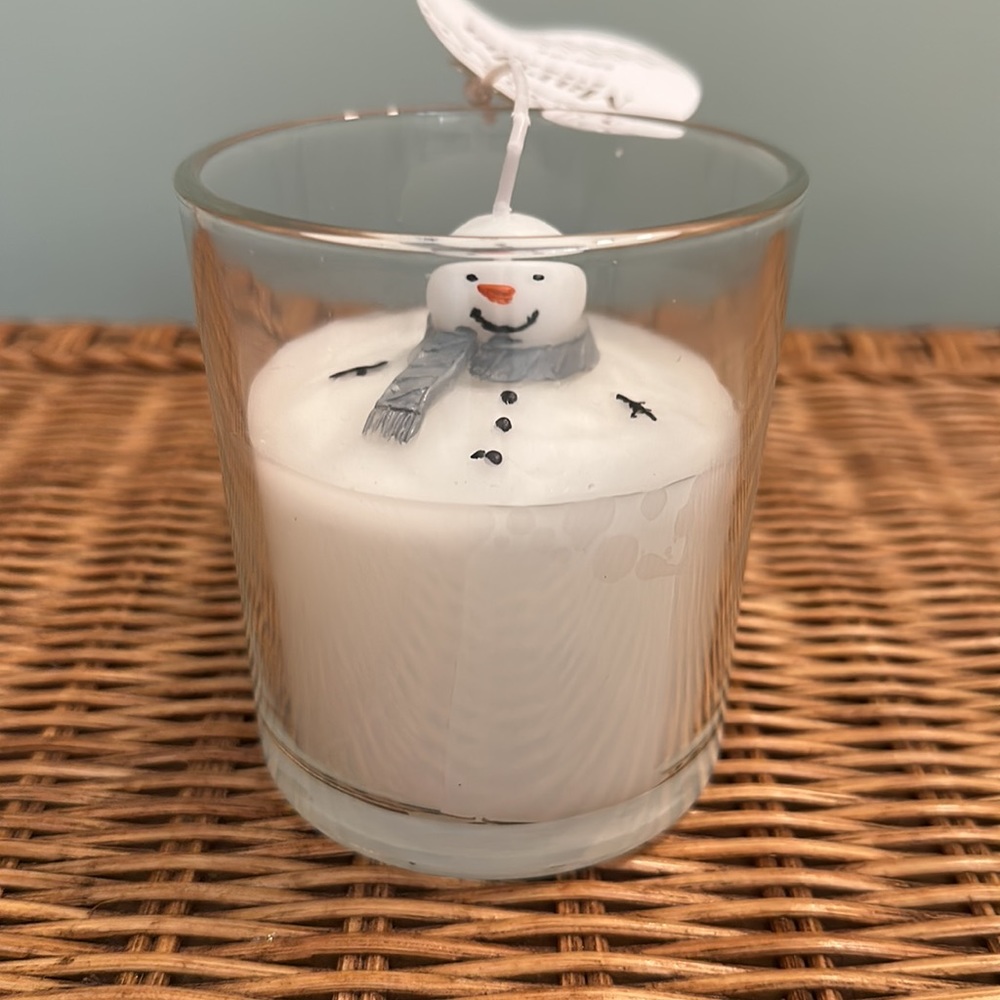 LAST DAY to buy- Martha Stewart snowman melting candle.